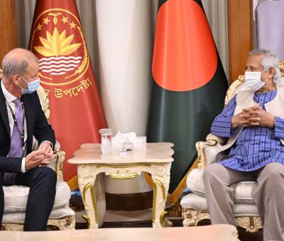 আর্থিক খাতে অন্তর্বর্তী সরকারের পদক্ষেপের প্রশংসা করলেন বিশ্ব ব্যাংকের ভাইস প্রেসিডেন্ট