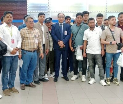 ইরান থেকে দেশে ফিরলেন আরও ৩২ বাংলাদেশি