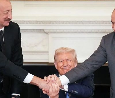 ট্রাম্পের মধ্যস্থতায় আর্মেনিয়া-আজারবাইজানের শান্তি চুক্তি স্বাক্ষর