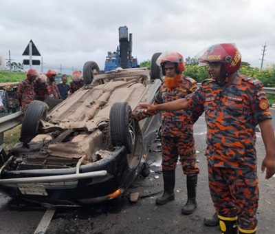 মাওয়া এক্সপ্রেসওয়েতে সাতসকালে প্রাইভেটকার উলটে নিহত ৩