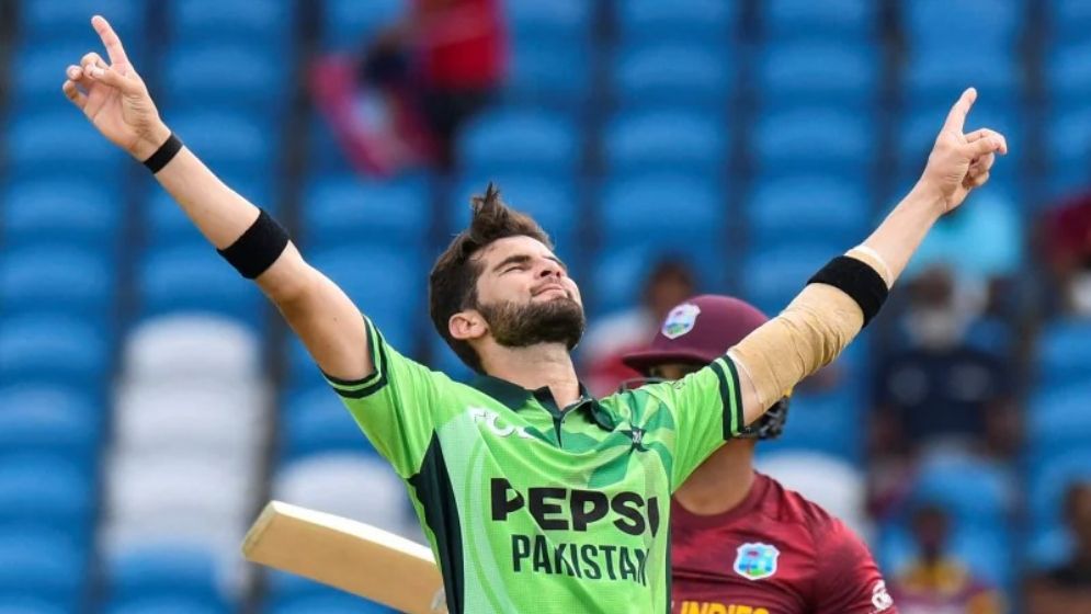 ১ ম্যাচে ২ বিশ্বরেকর্ড গড়লেন আফ্রিদি