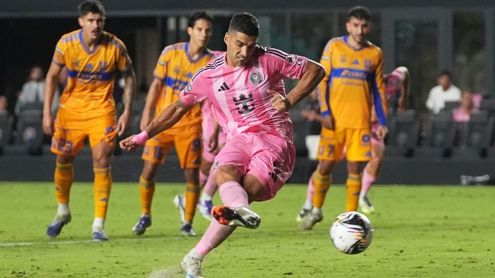 মাসচেরানোর লাল কার্ড, সুয়ারেজের জোড়া গোলে সেমিফাইনালে মেসিহীন মিয়ামি