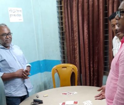 জুয়ার আসর থেকে উপজেলা বিএনপির সভাপতিসহ আটক ৩৪