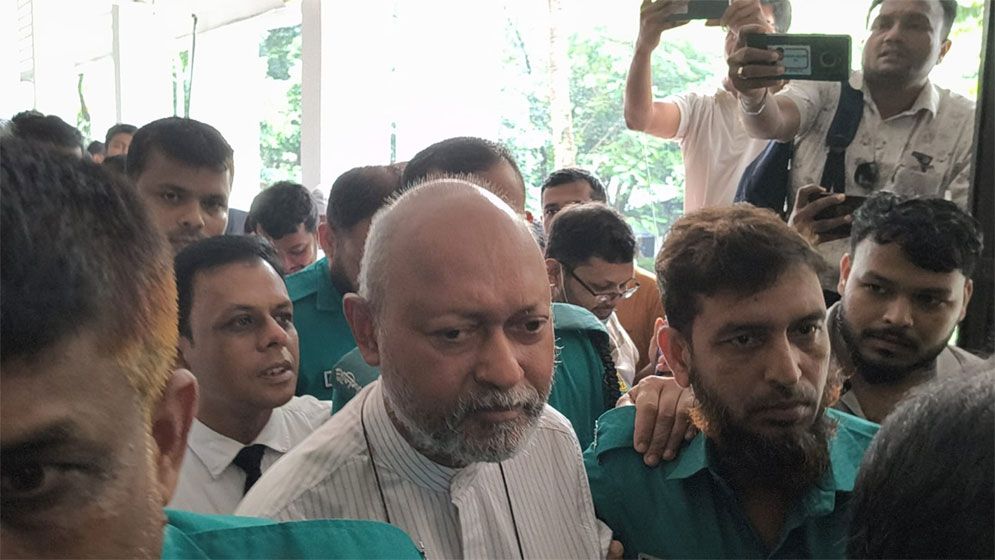 দুর্নীতির মামলায় গ্রেফতার নাজমুল আহসান কলিমুল্লাহ কারাগারে