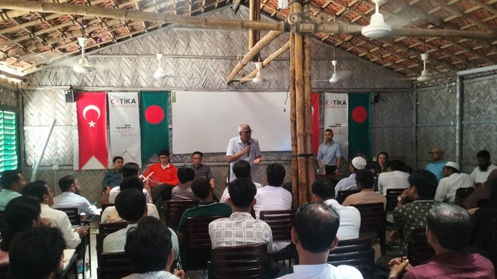 আসিয়ান এমপিদের রোহিঙ্গা ক্যাম্প পরিদর্শন