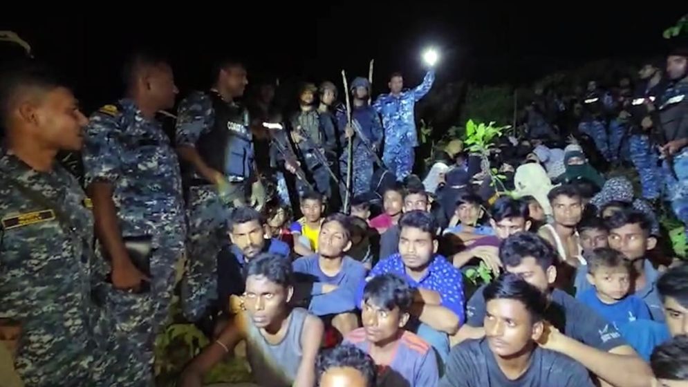 টেকনাফের গহীন পাহাড় থেকে নারী-শিশুসহ ৬৬ জন উদ্ধার